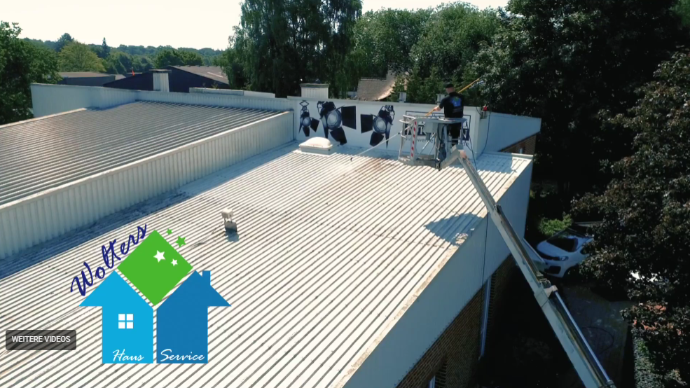 Vorschaubild: Dachreinigung Twist Vorher-Nachher Vergleich der Reinigungsergebnisse